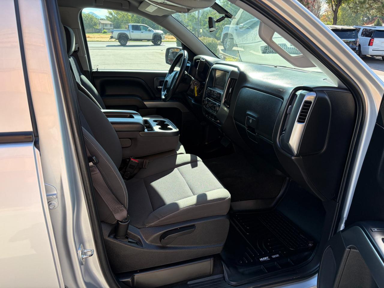 Chevrolet Silverado 1500 4WD Crew Cab 143.5" LT w/1LT 2014