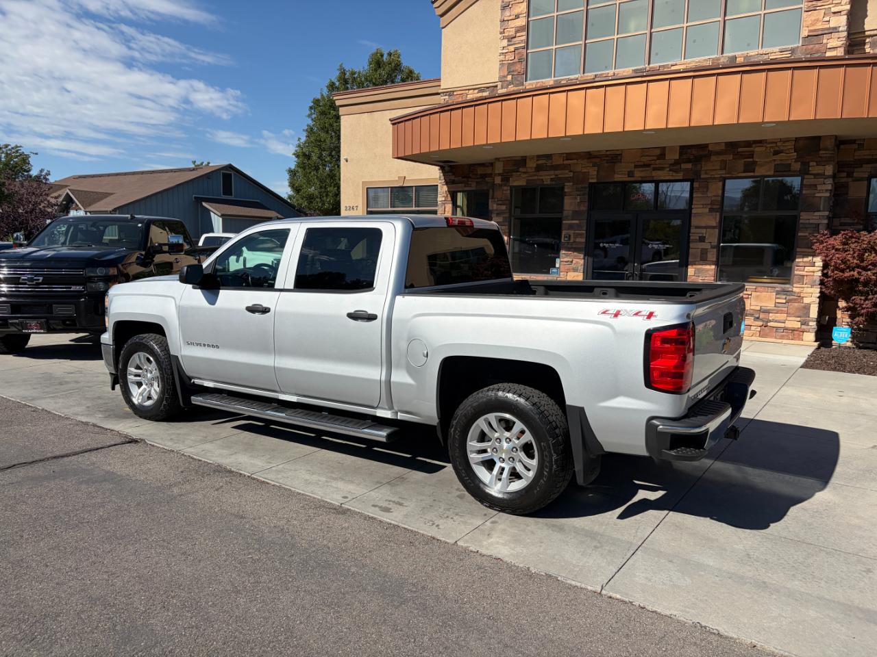 Chevrolet Silverado 1500 4WD Crew Cab 143.5" LT w/1LT 2014