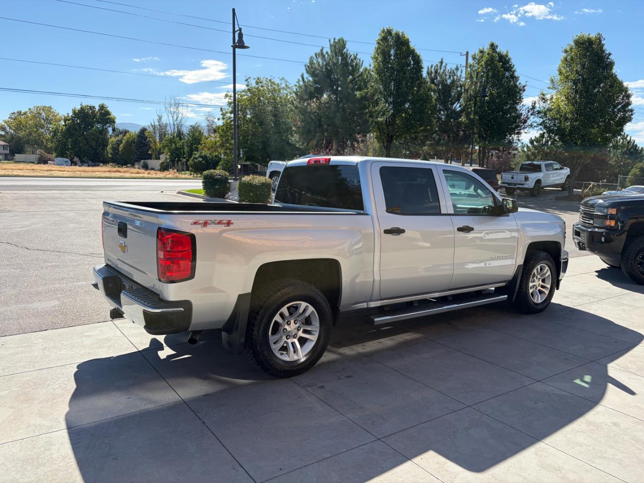 Chevrolet Silverado 1500 4WD Crew Cab 143.5" LT w/1LT 2014