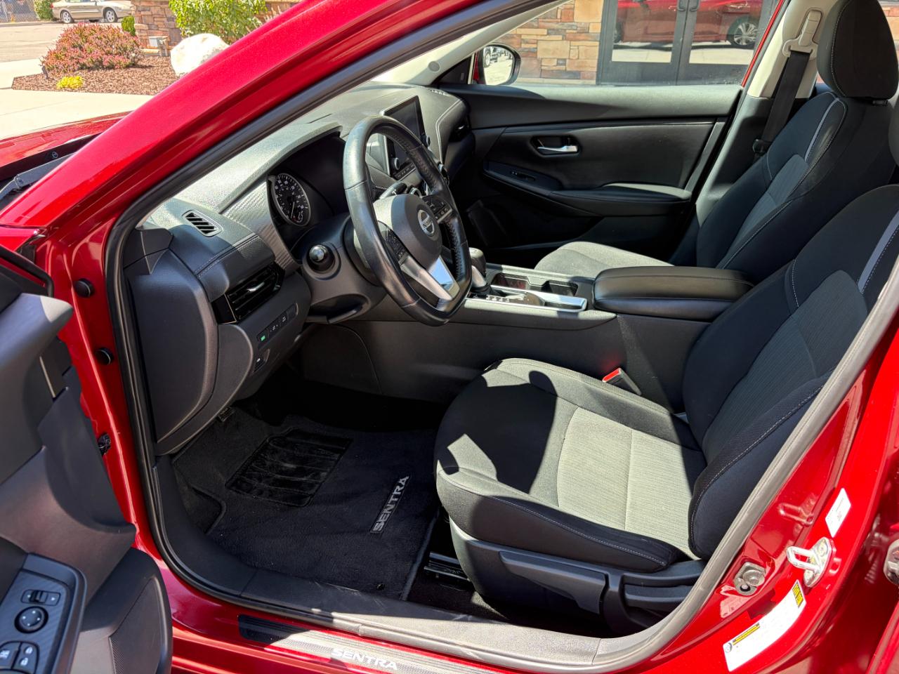 Nissan Sentra SV CVT 2021
