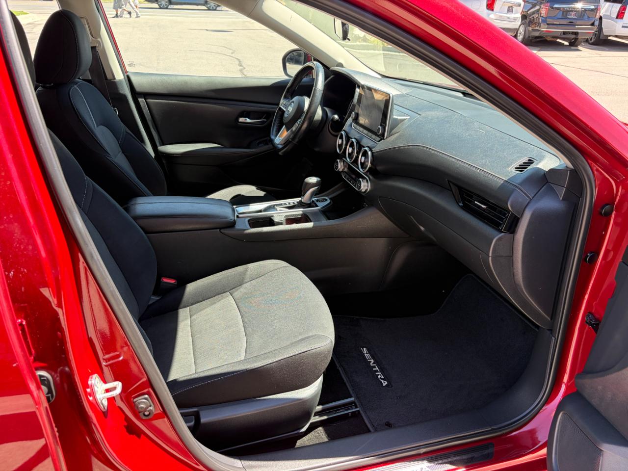Nissan Sentra SV CVT 2021
