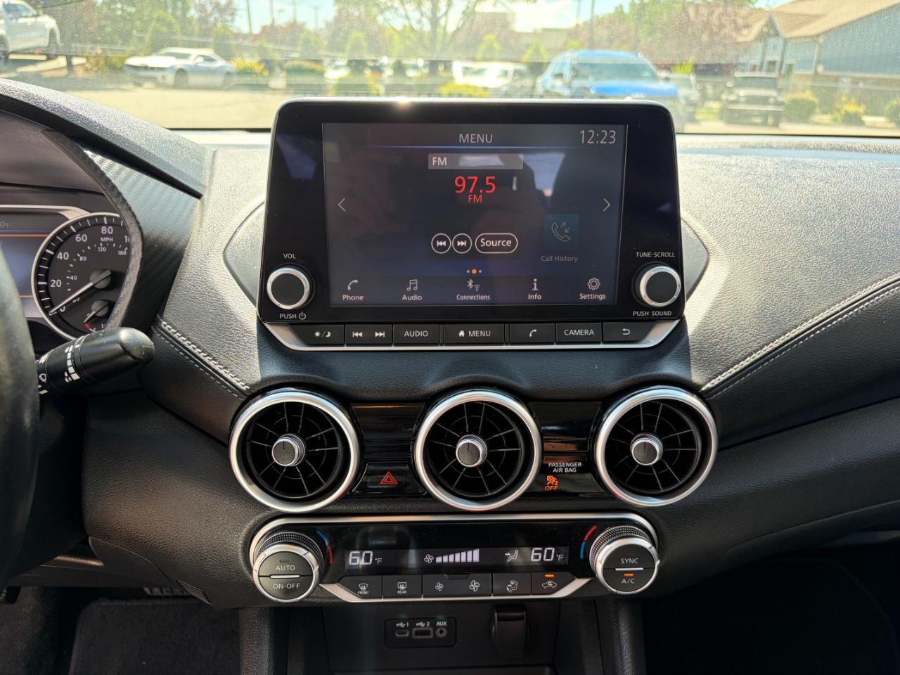 Nissan Sentra SV CVT 2021