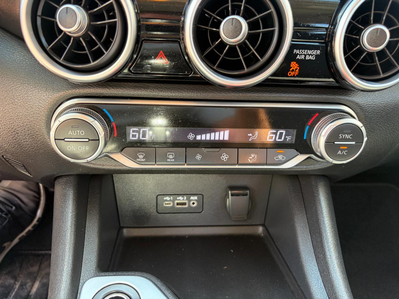 Nissan Sentra SV CVT 2021