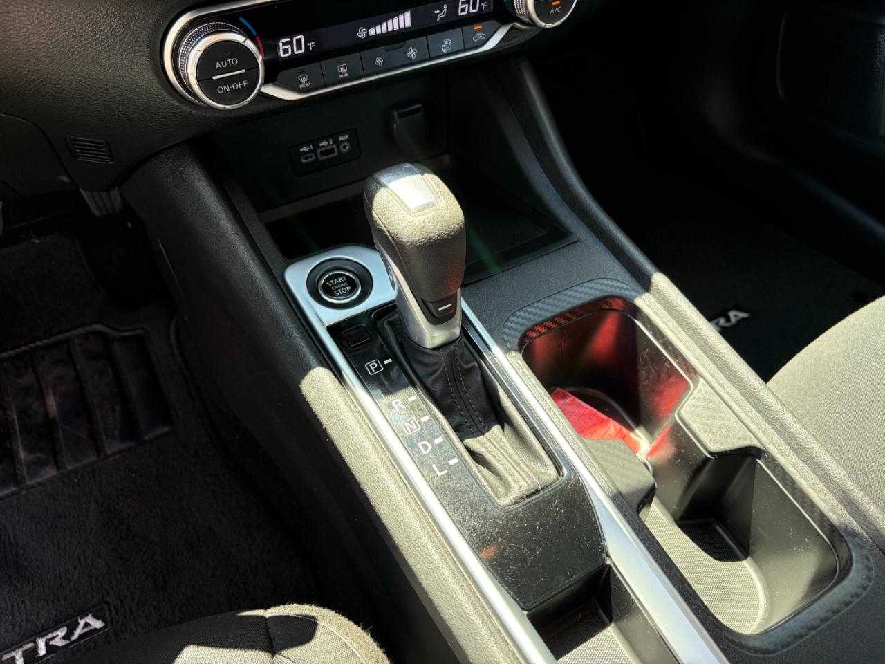 Nissan Sentra SV CVT 2021