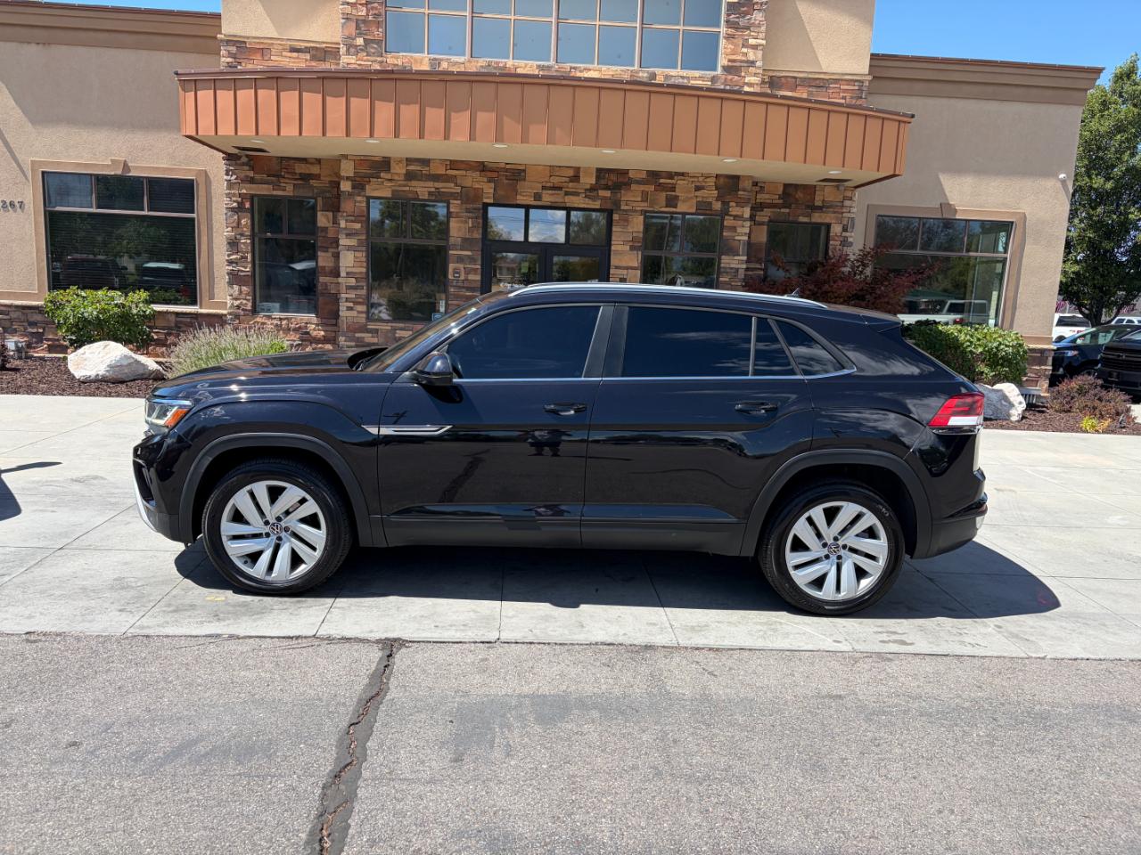 Volkswagen Atlas Cross Sport 3.6L V6 SE w/Technology 4MOTION 2020