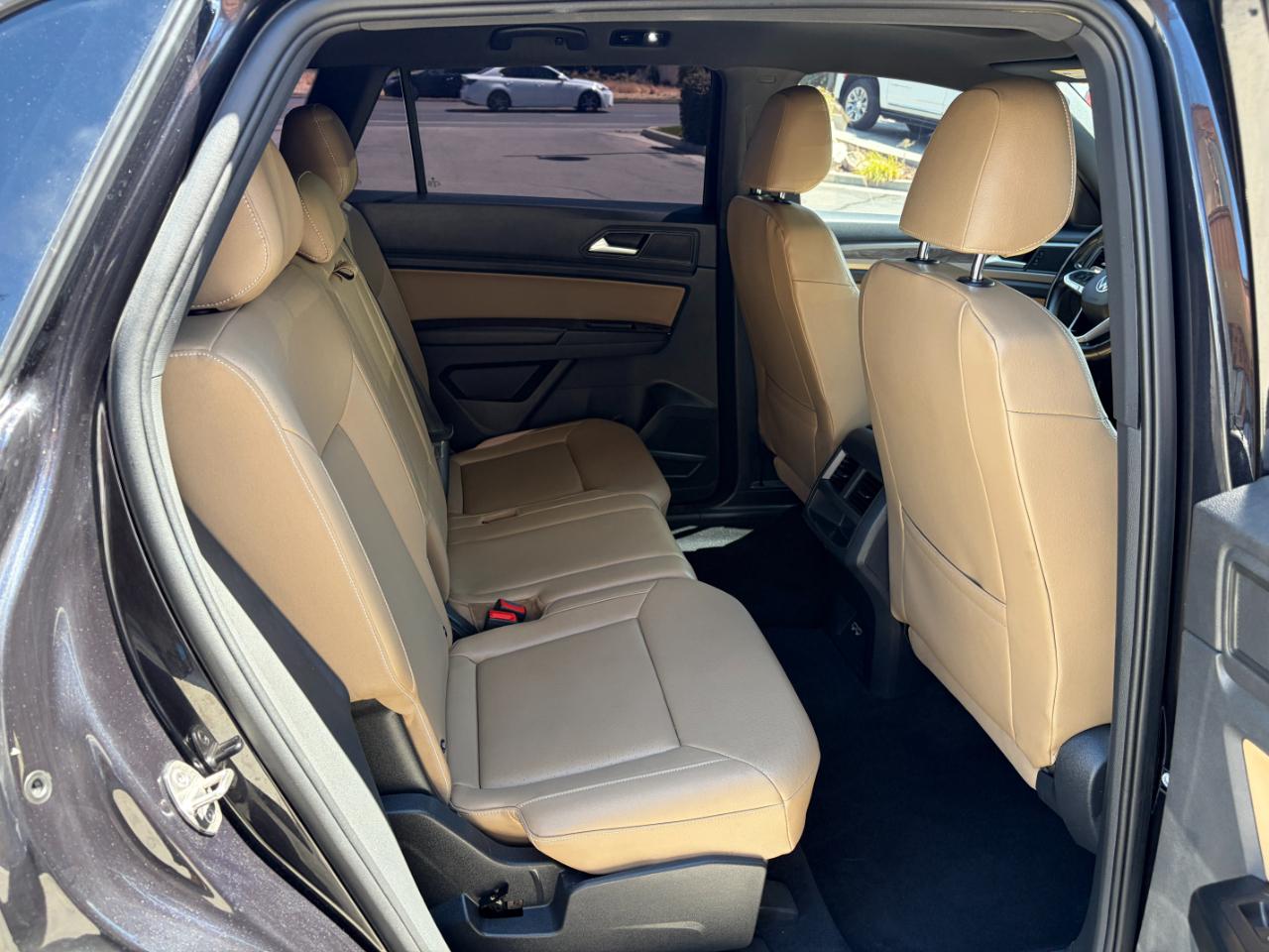 Volkswagen Atlas Cross Sport 3.6L V6 SE w/Technology 4MOTION 2020