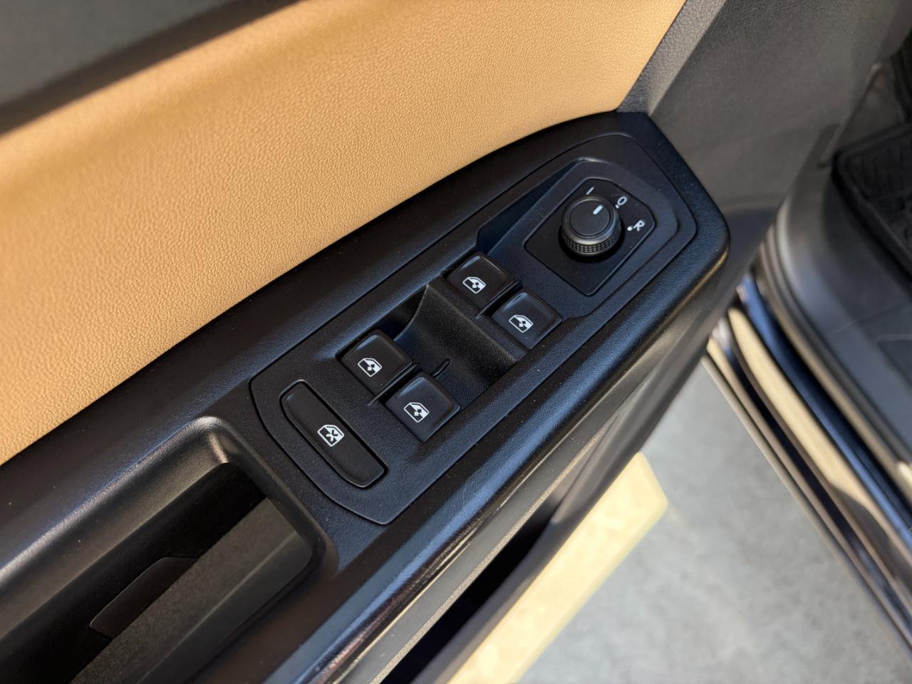 Volkswagen Atlas Cross Sport 3.6L V6 SE w/Technology 4MOTION 2020