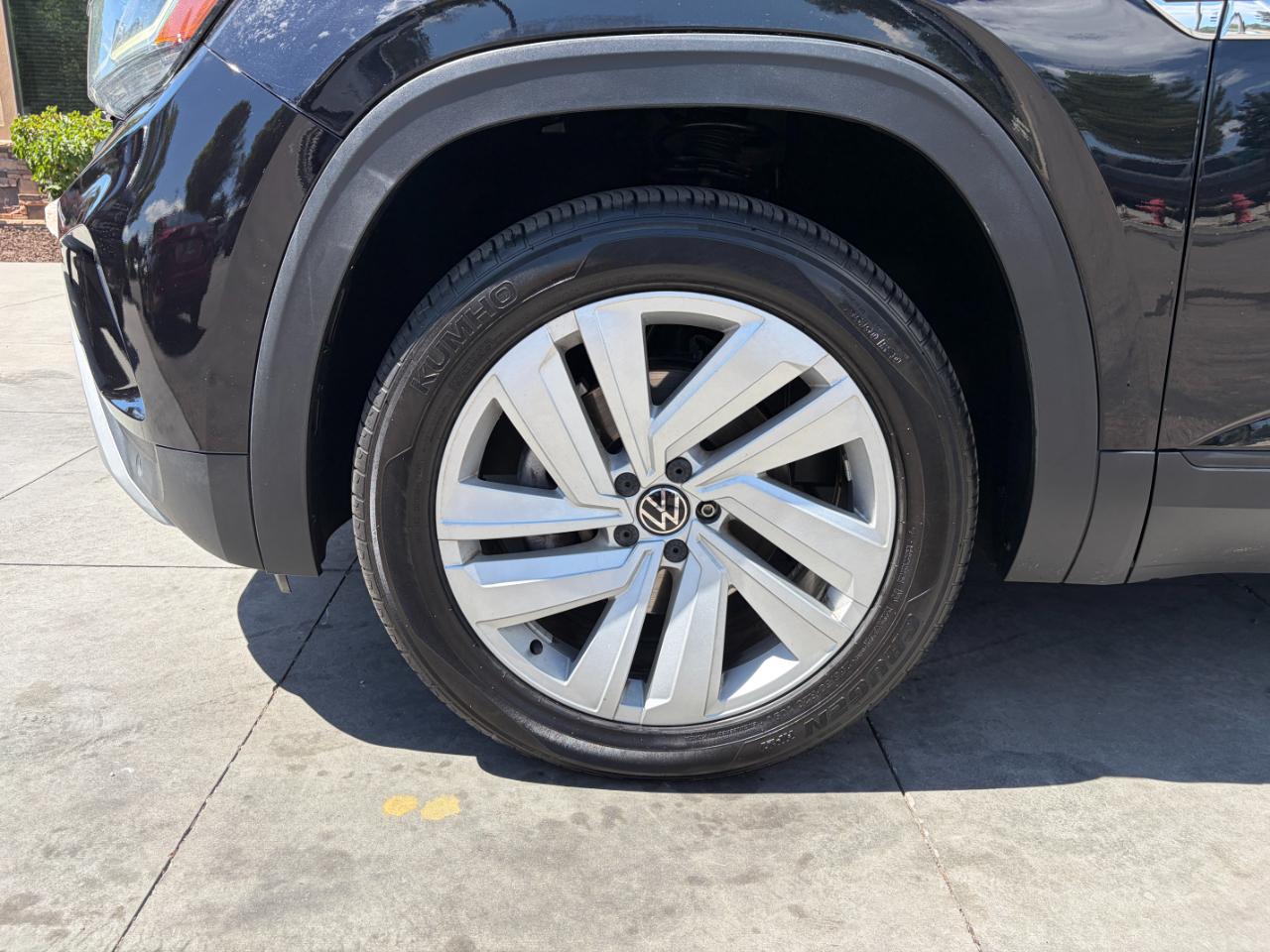 Volkswagen Atlas Cross Sport 3.6L V6 SE w/Technology 4MOTION 2020