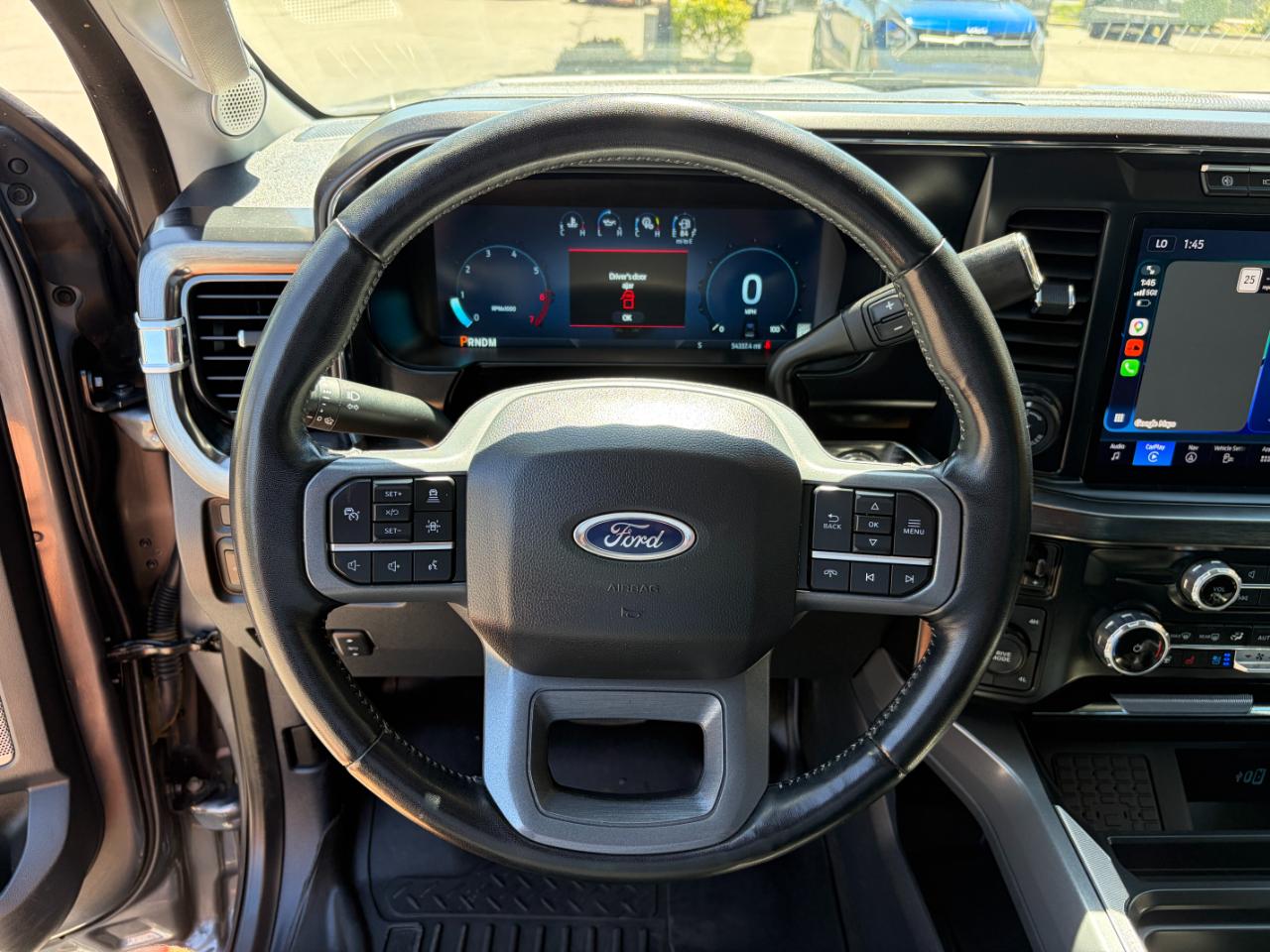 Ford Super Duty F-350 SRW Lariat 4WD Crew Cab 6.75' Box 2024
