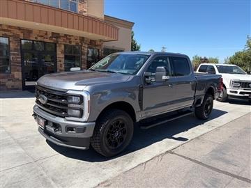 2024 Ford Super Duty F-350 SRW Lariat 4WD Crew Cab 6.75' Box