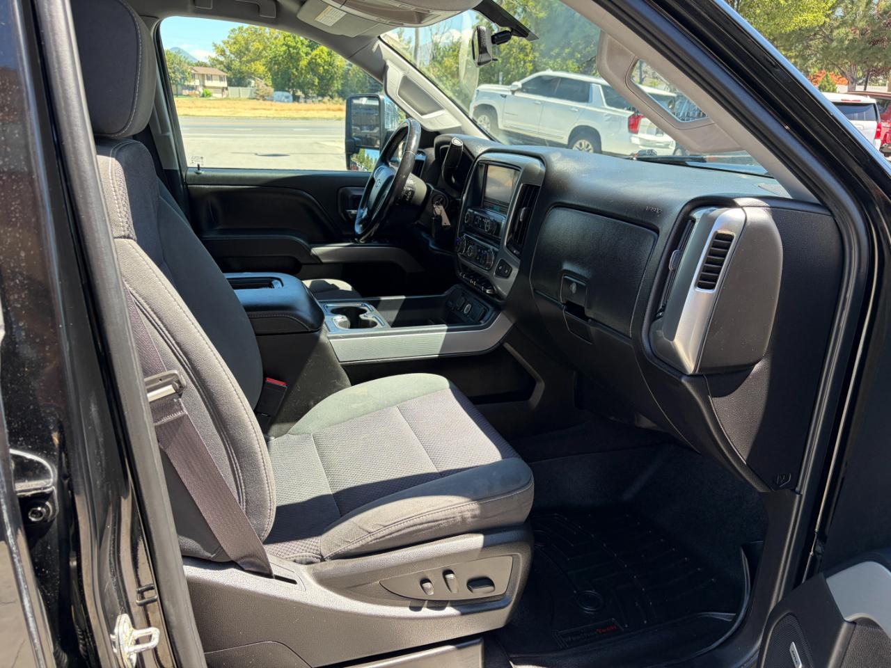 Chevrolet Silverado 2500HD 4WD Crew Cab 153.7" LT 2016