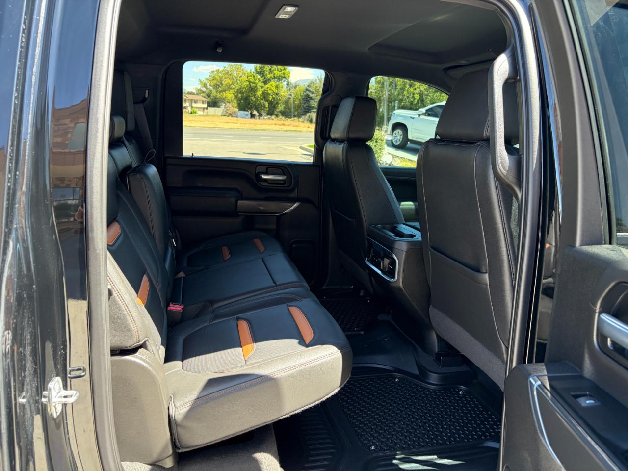 GMC Sierra 3500HD 4WD Crew Cab 159" AT4 2022