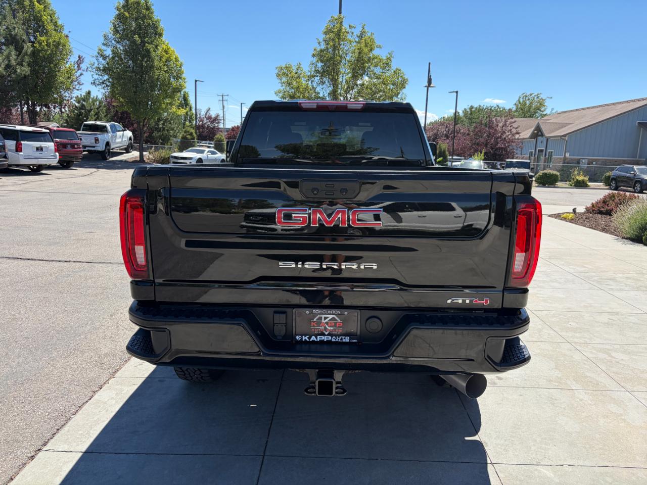 GMC Sierra 3500HD 4WD Crew Cab 159" AT4 2022