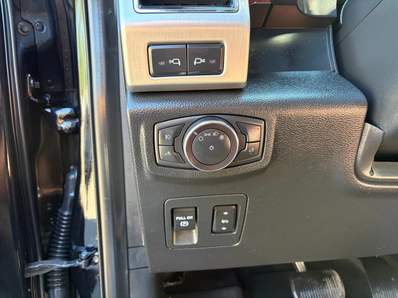 Ford F-150 Platinum 4WD SuperCrew 6.5' Box 2020