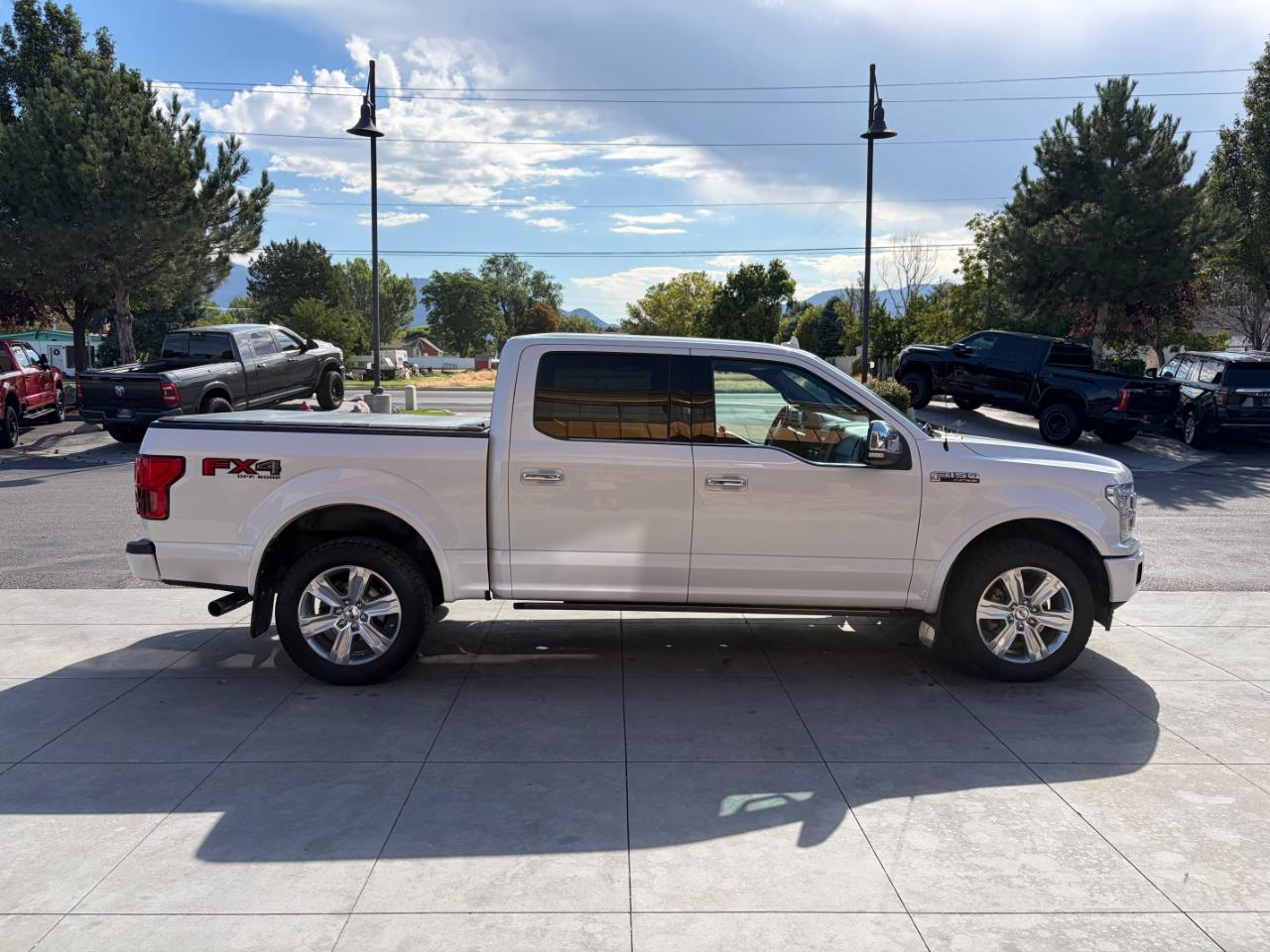 Ford F-150 Platinum 4WD SuperCrew 5.5' Box 2018