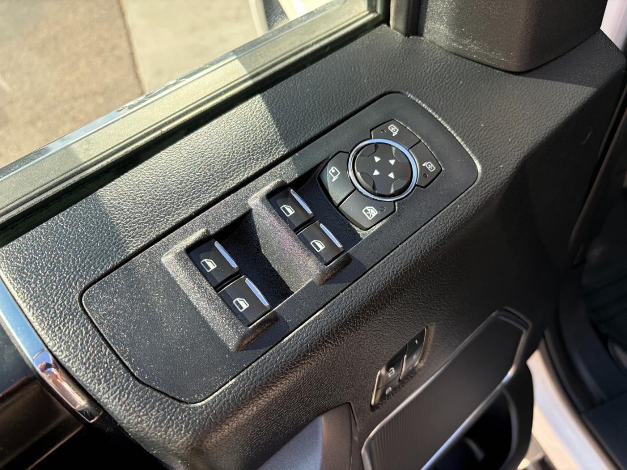 Ford F-150 Platinum 4WD SuperCrew 5.5' Box 2018
