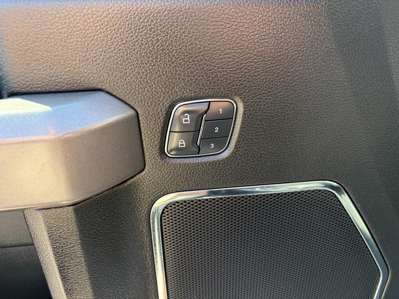 Ford F-150 Platinum 4WD SuperCrew 5.5' Box 2018