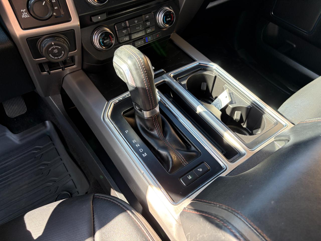 Ford F-150 Platinum 4WD SuperCrew 5.5' Box 2018