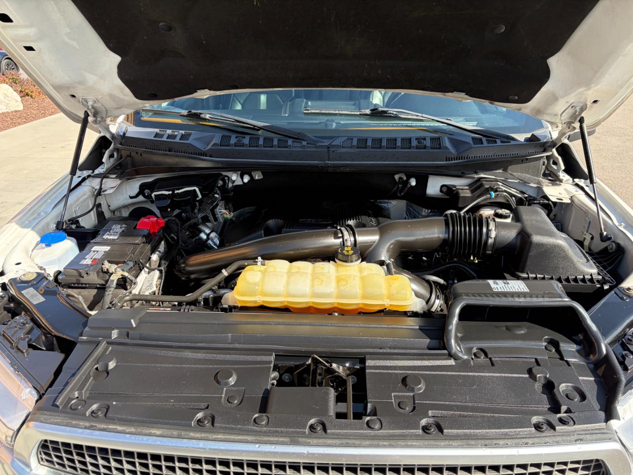 Ford F-150 Platinum 4WD SuperCrew 5.5' Box 2018