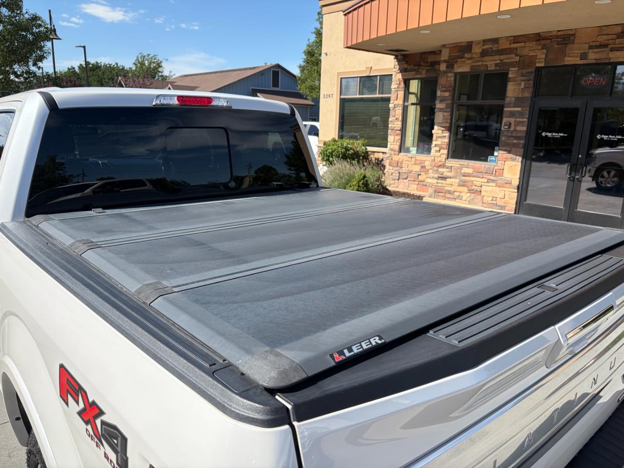 Ford F-150 Platinum 4WD SuperCrew 5.5' Box 2018
