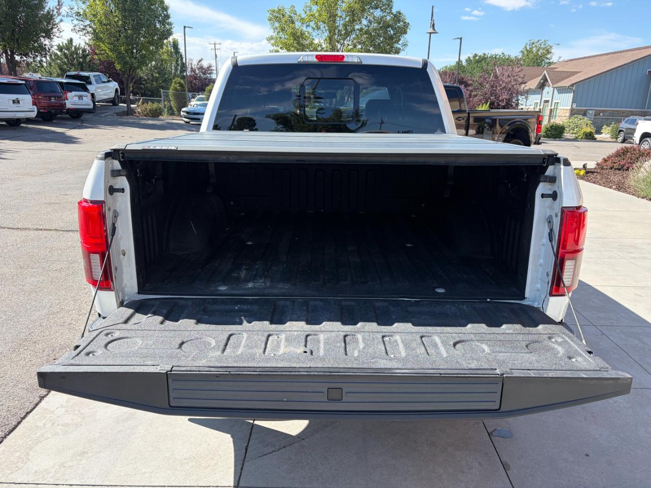 Ford F-150 Platinum 4WD SuperCrew 5.5' Box 2018