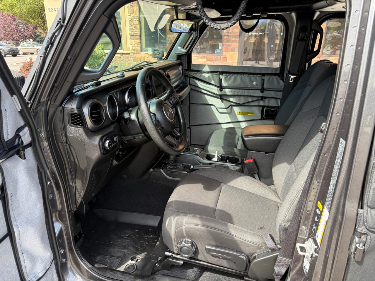 Jeep Gladiator Sport 4x4 2023