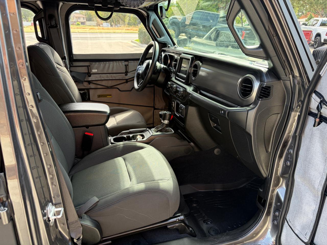 Jeep Gladiator Sport 4x4 2023