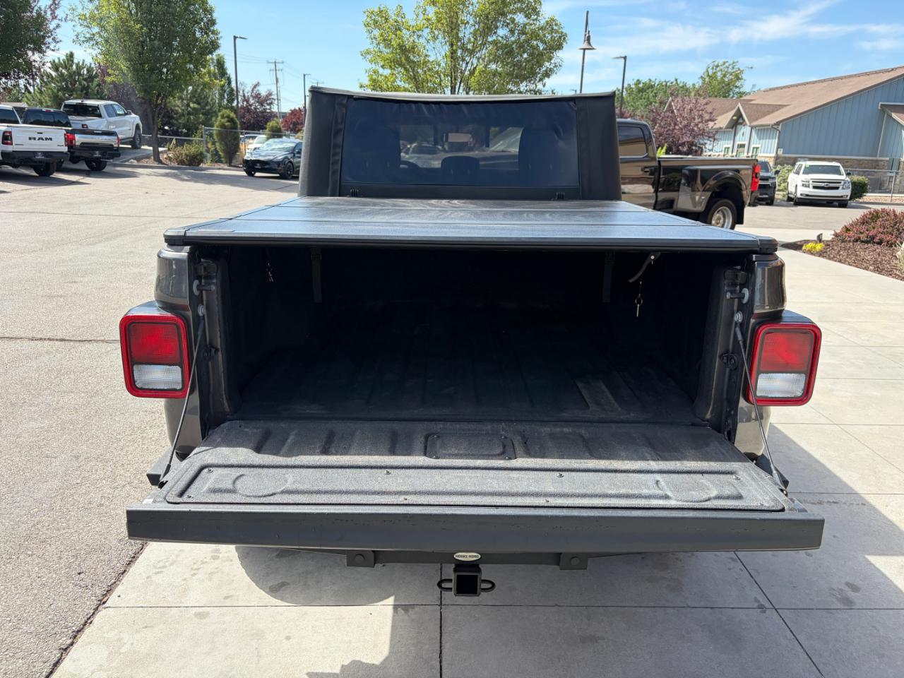 Jeep Gladiator Sport 4x4 2023