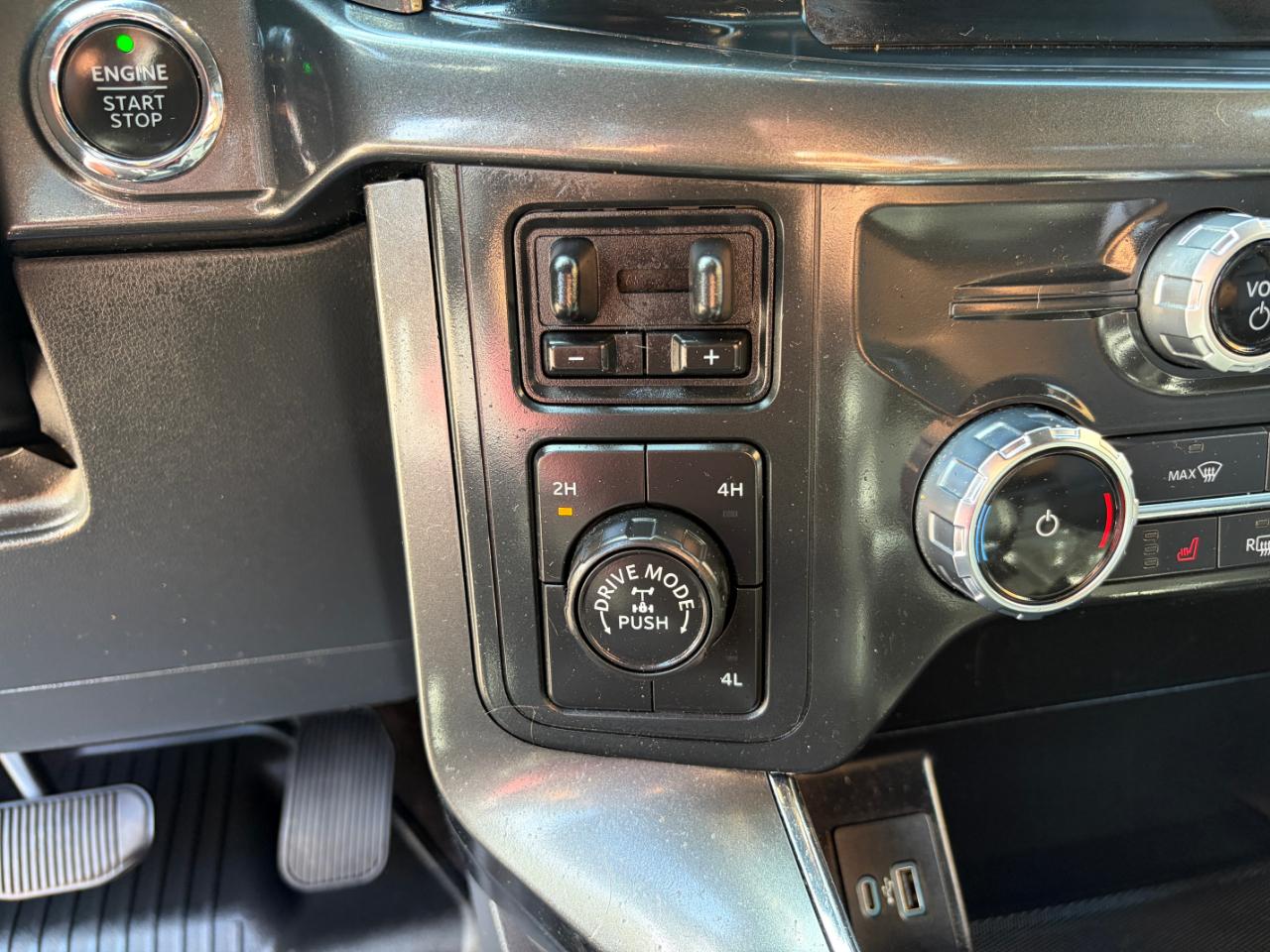 Ford F-150 XLT 4WD SuperCrew 5.5' Box 2022