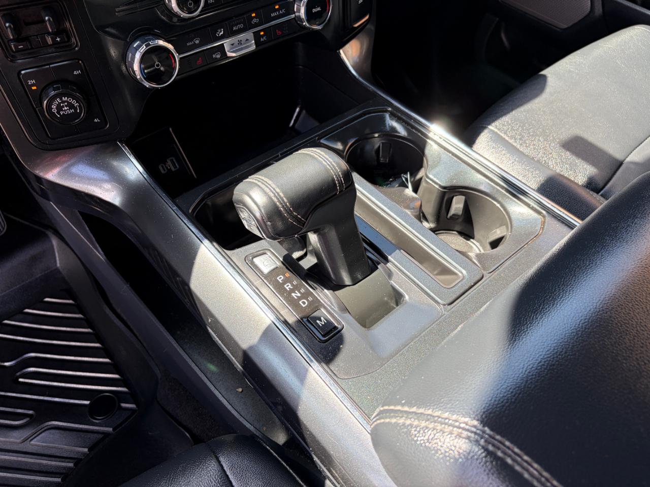 Ford F-150 XLT 4WD SuperCrew 5.5' Box 2022