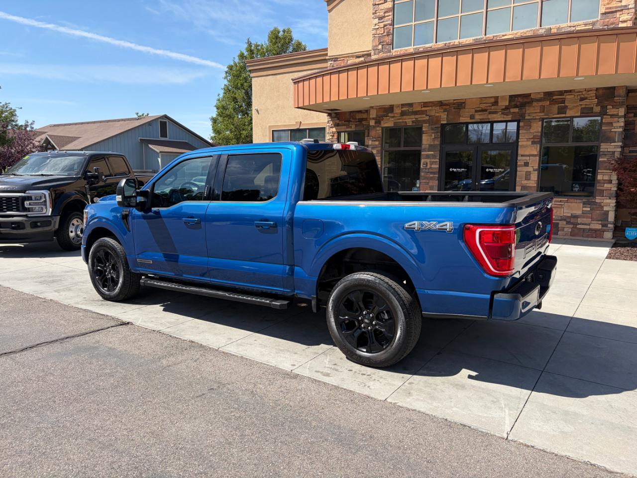 Ford F-150 XLT 4WD SuperCrew 5.5' Box 2022