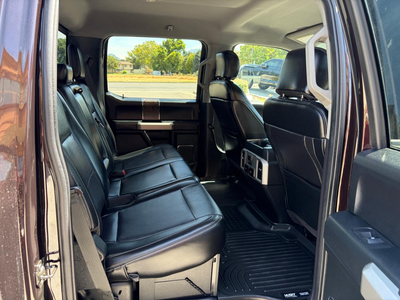 Ford Super Duty F-250 SRW Lariat 4WD Crew Cab 6.75' Box 2019