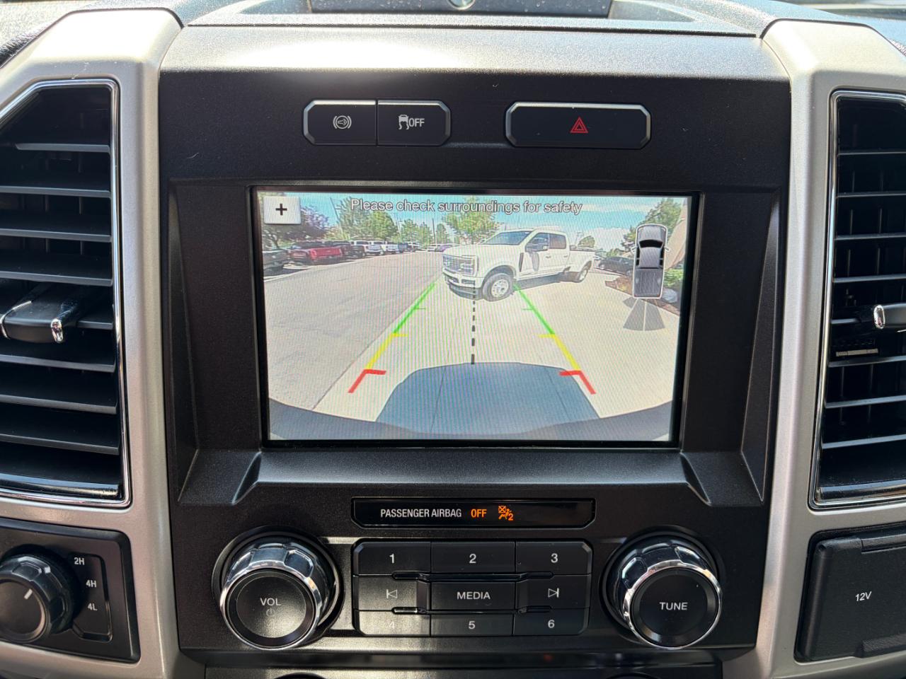 Ford Super Duty F-250 SRW Lariat 4WD Crew Cab 6.75' Box 2019