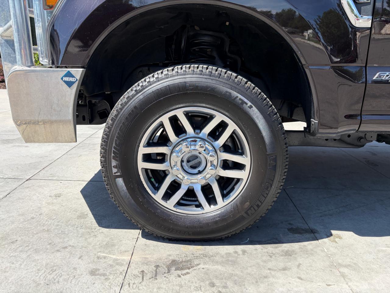Ford Super Duty F-250 SRW Lariat 4WD Crew Cab 6.75' Box 2019