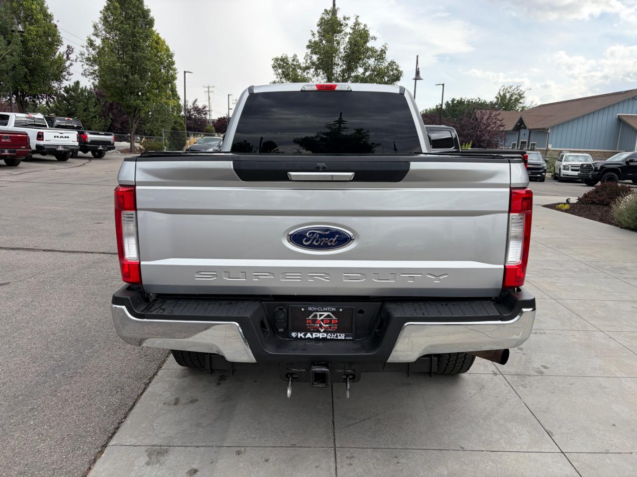 Ford Super Duty F-250 SRW XLT 4WD Crew Cab 6.75' Box 2017