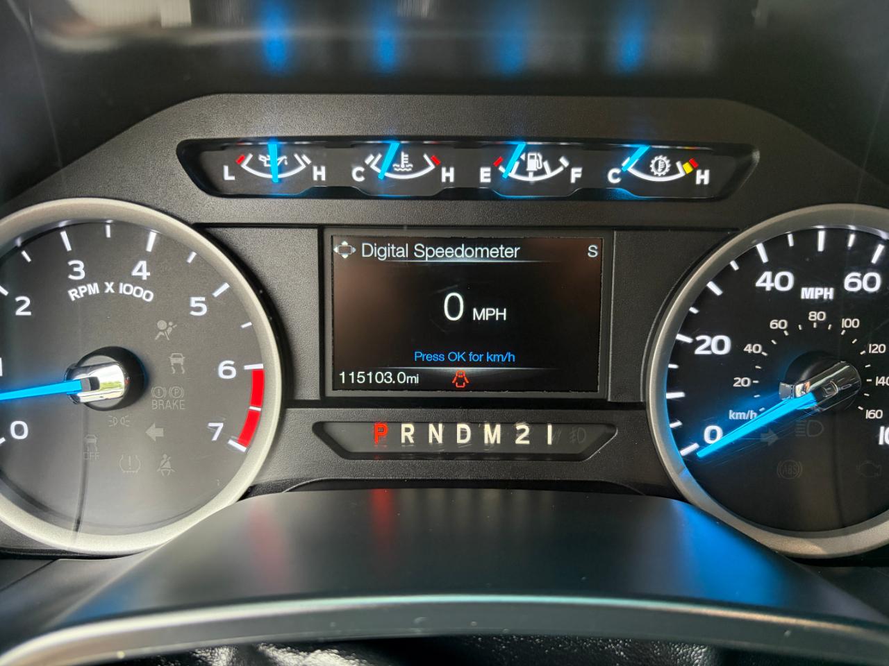 Ford Super Duty F-250 SRW XLT 4WD Crew Cab 6.75' Box 2017