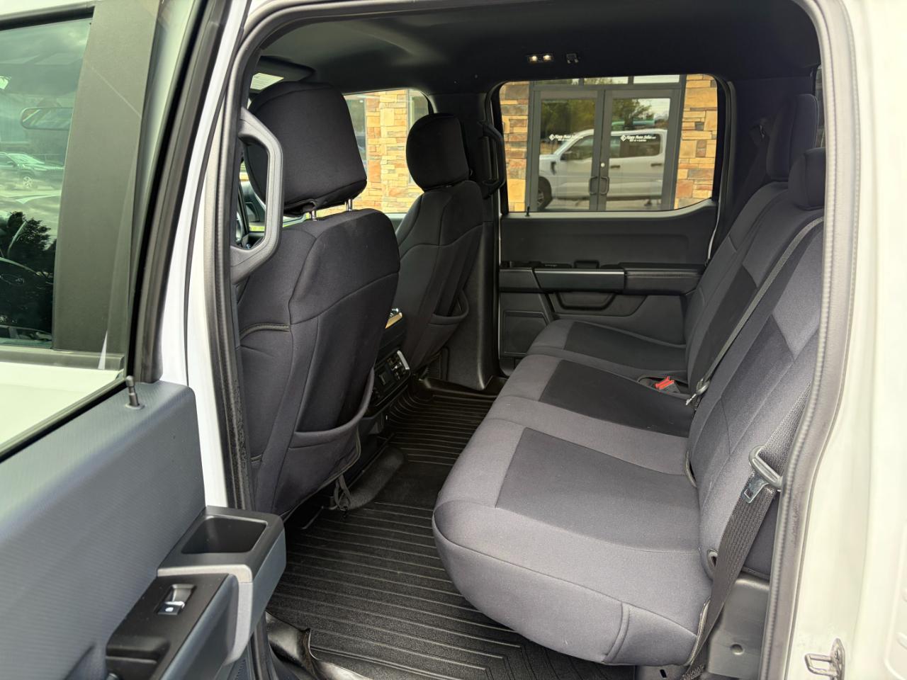 Ford F-150 XL 4WD SuperCrew 5.5' Box 2023