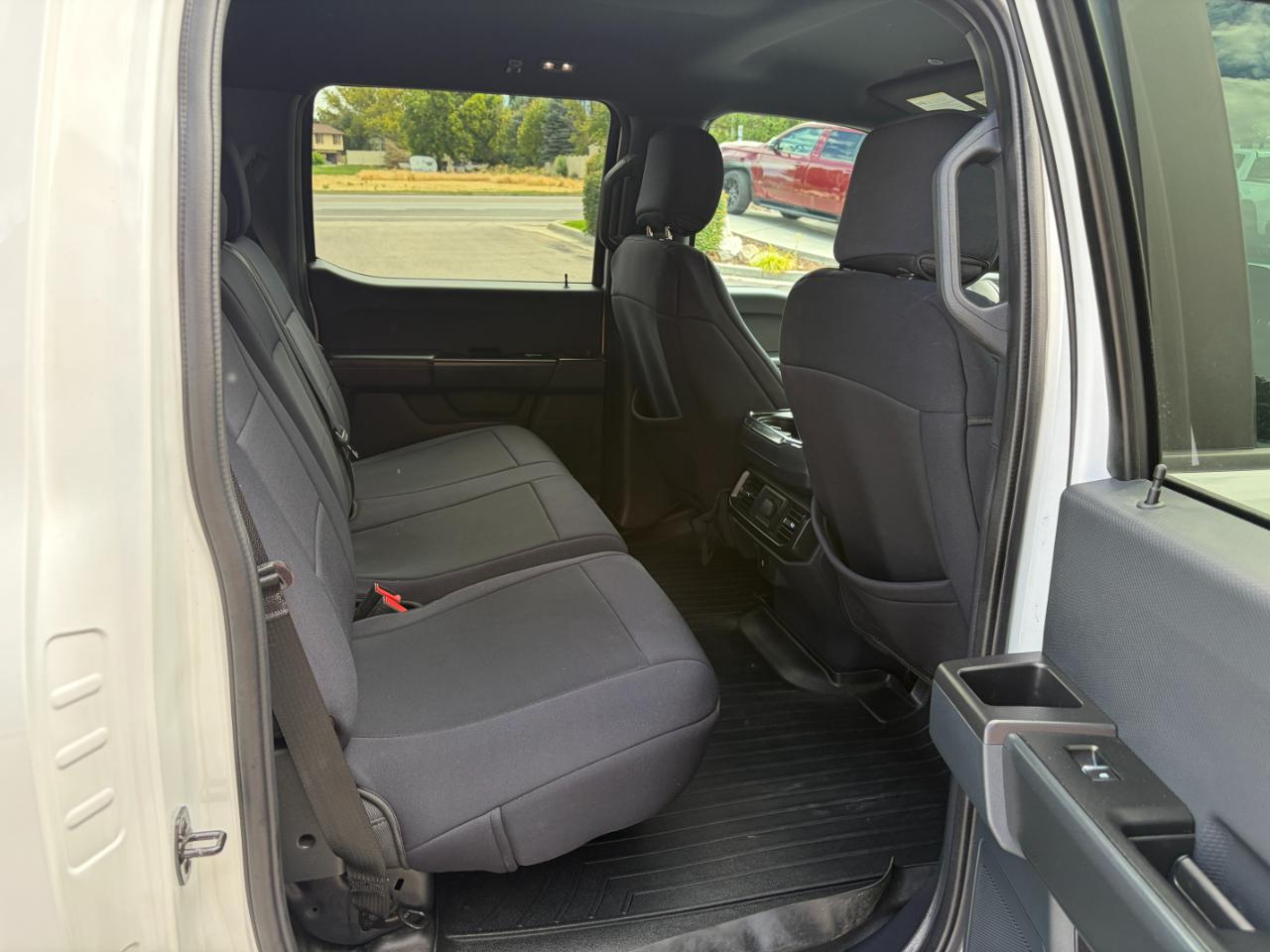 Ford F-150 XL 4WD SuperCrew 5.5' Box 2023