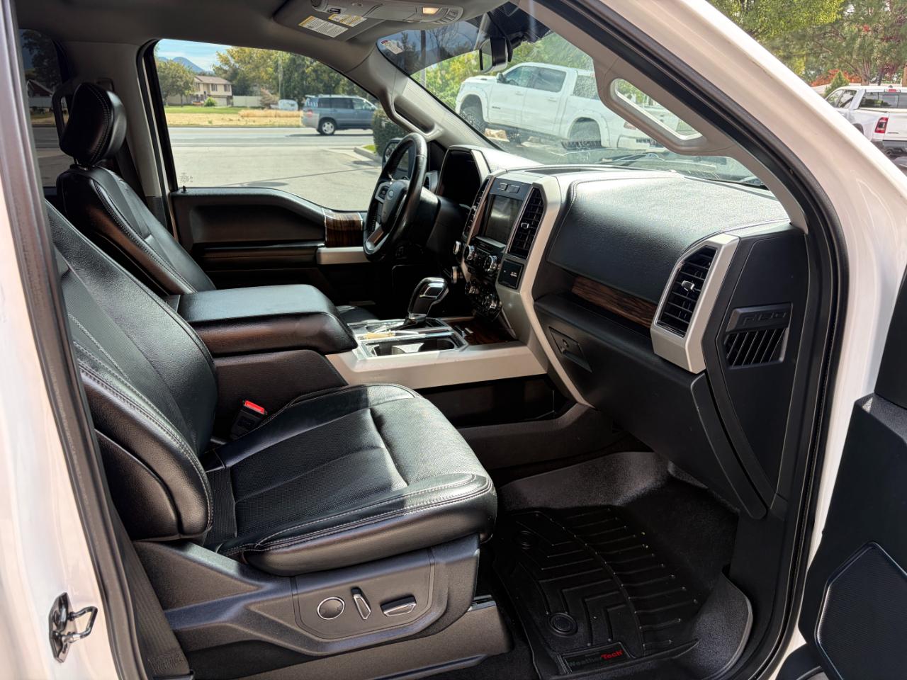 Ford F-150 Lariat 4WD SuperCrew 5.5' Box 2018