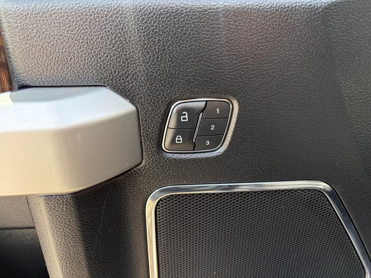 Ford F-150 Lariat 4WD SuperCrew 5.5' Box 2018
