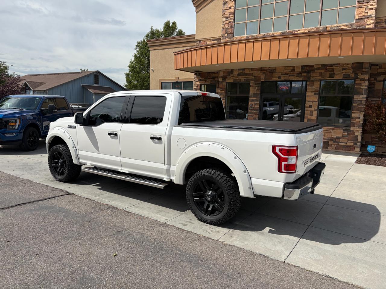 Ford F-150 Lariat 4WD SuperCrew 5.5' Box 2018
