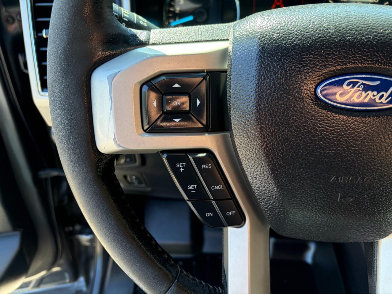 Ford F-150 Lariat 4WD SuperCrew 5.5' Box 2018