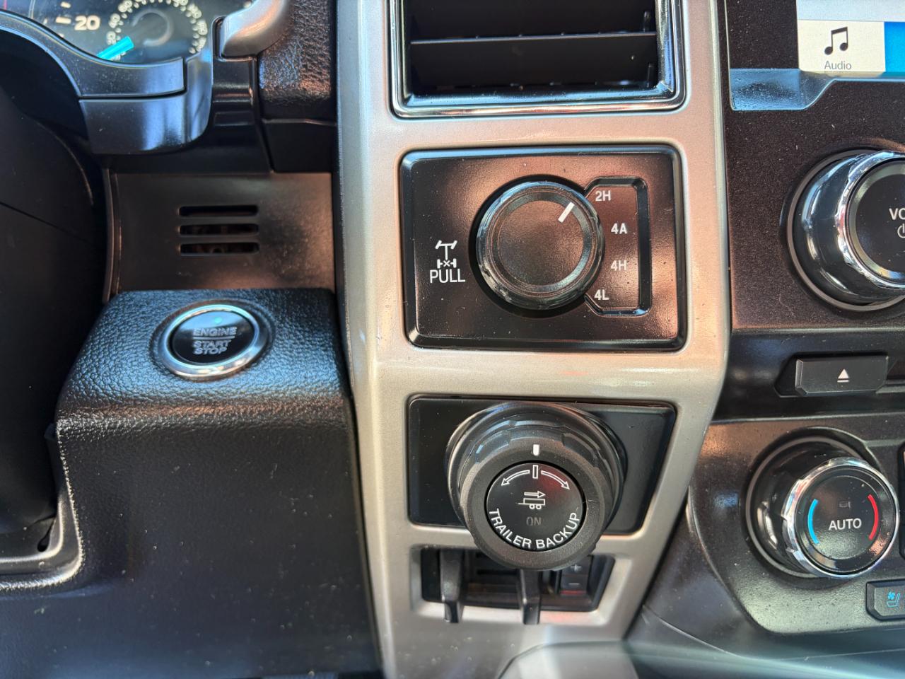 Ford F-150 Lariat 4WD SuperCrew 5.5' Box 2018