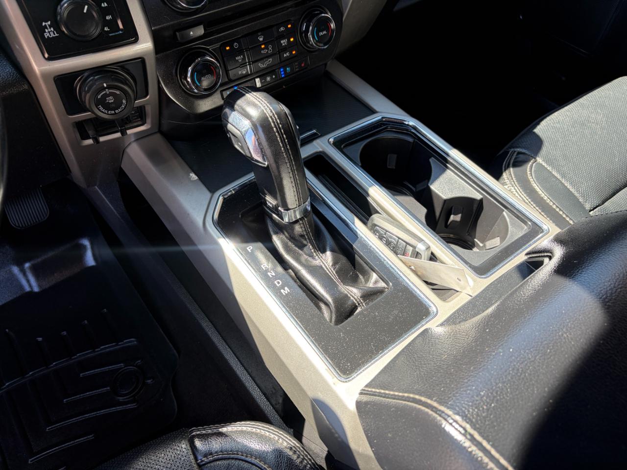 Ford F-150 Lariat 4WD SuperCrew 5.5' Box 2018