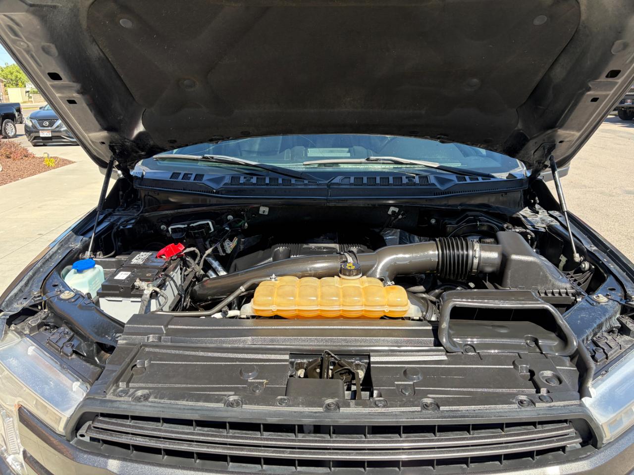 Ford F-150 Lariat 4WD SuperCrew 5.5' Box 2018