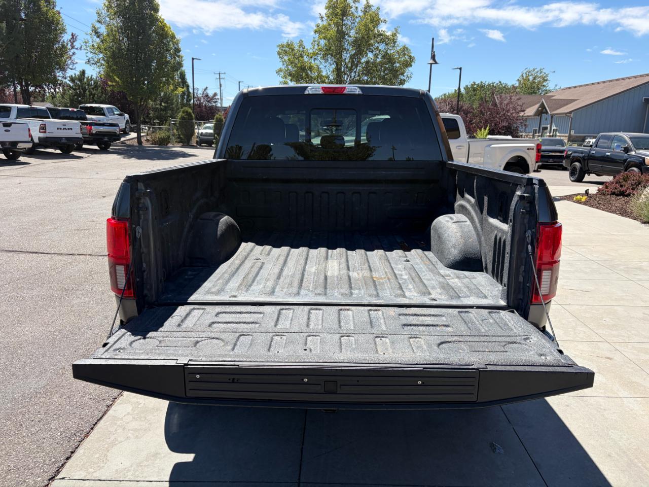 Ford F-150 Lariat 4WD SuperCrew 5.5' Box 2018