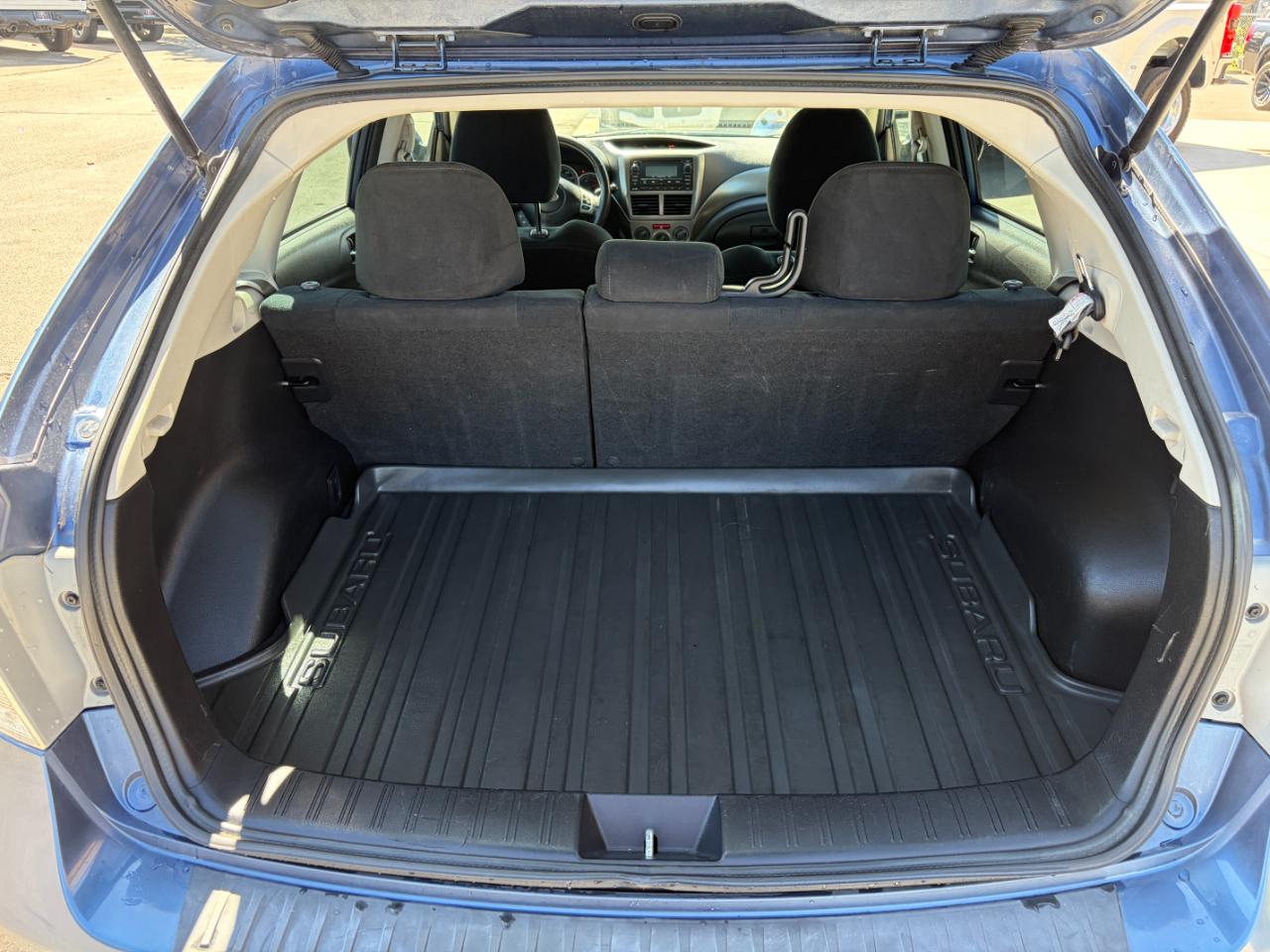 Subaru Impreza Wagon 5dr Auto 2.5i Premium w/Pwr Moonroof Value Pkg 2011