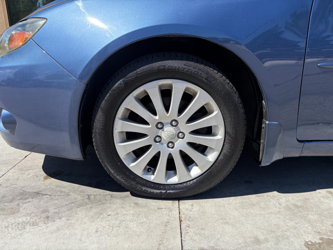 Subaru Impreza Wagon 5dr Auto 2.5i Premium w/Pwr Moonroof Value Pkg 2011