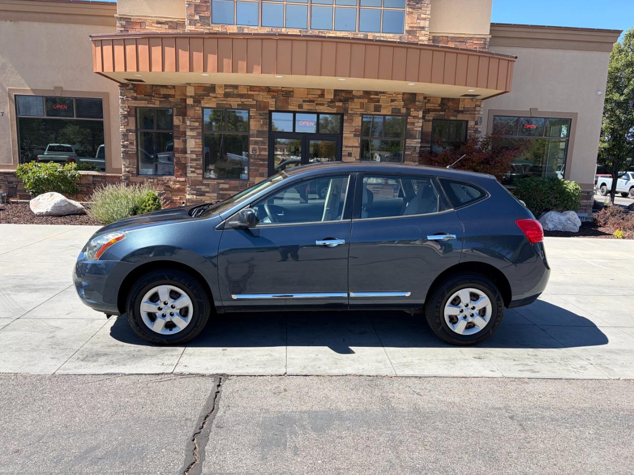 Nissan Rogue Select FWD 4dr S 2015