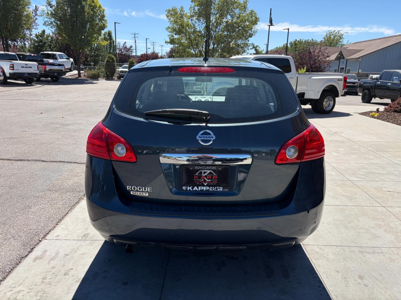 Nissan Rogue Select FWD 4dr S 2015
